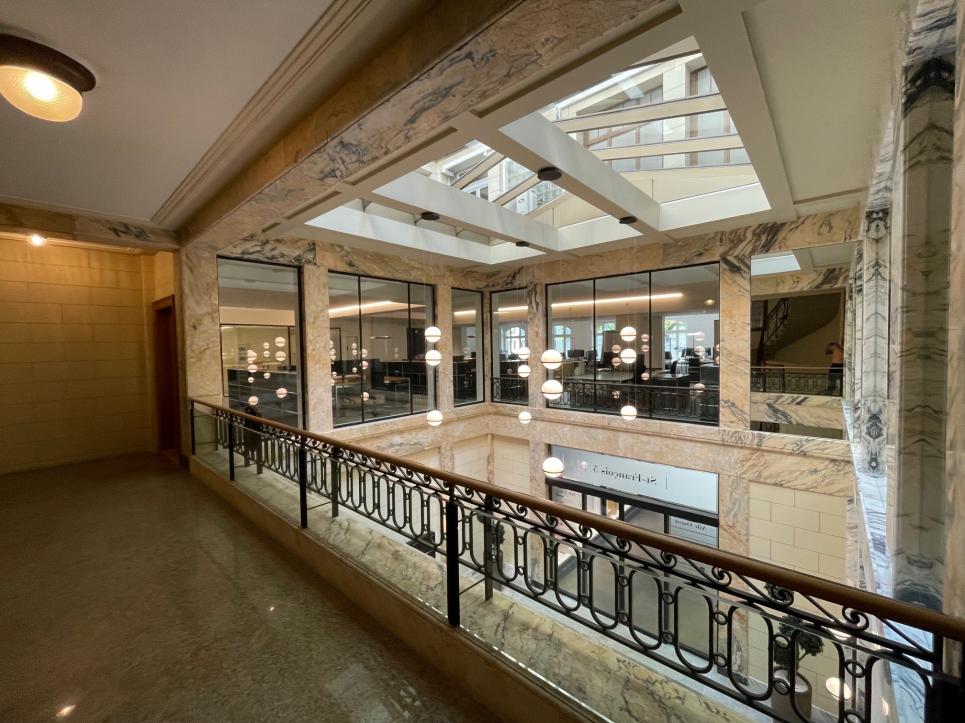 433m² office, photo 8 of 9