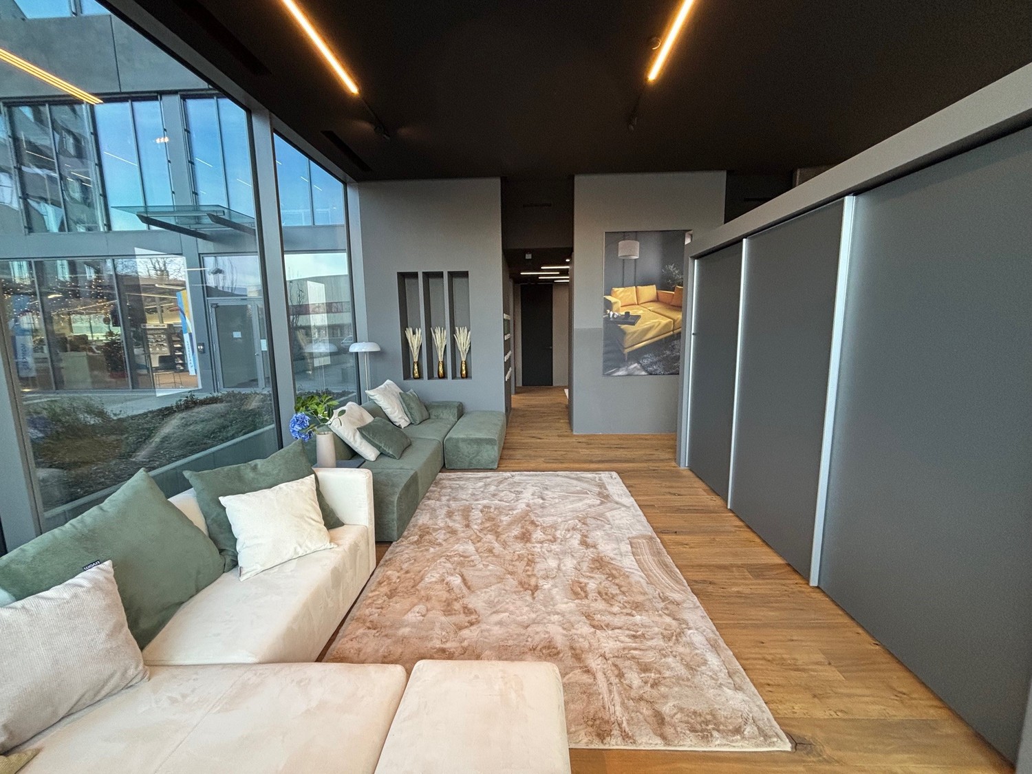 170-170m² commercial