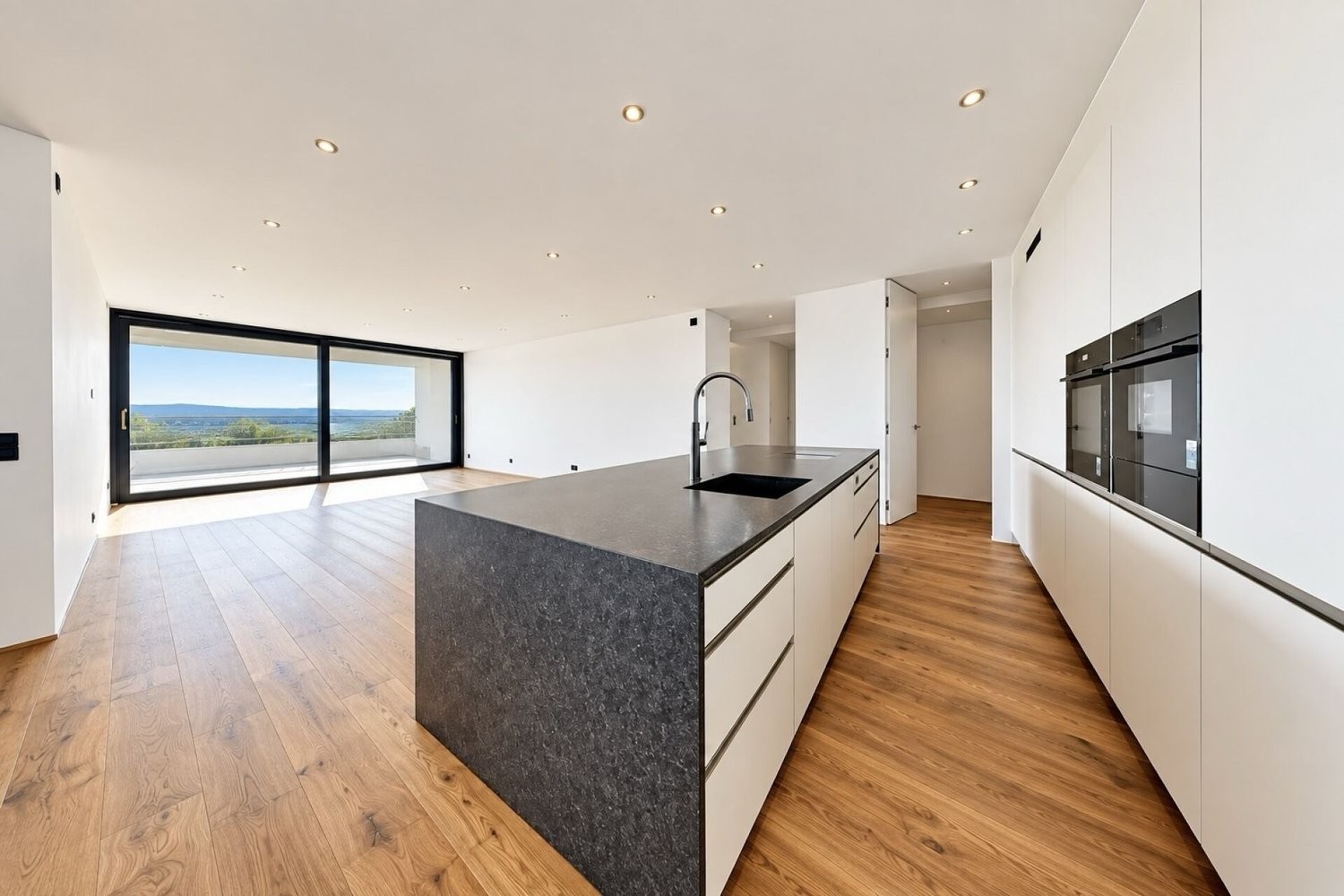 5 ½ rooms apartment, photo 1 of 7