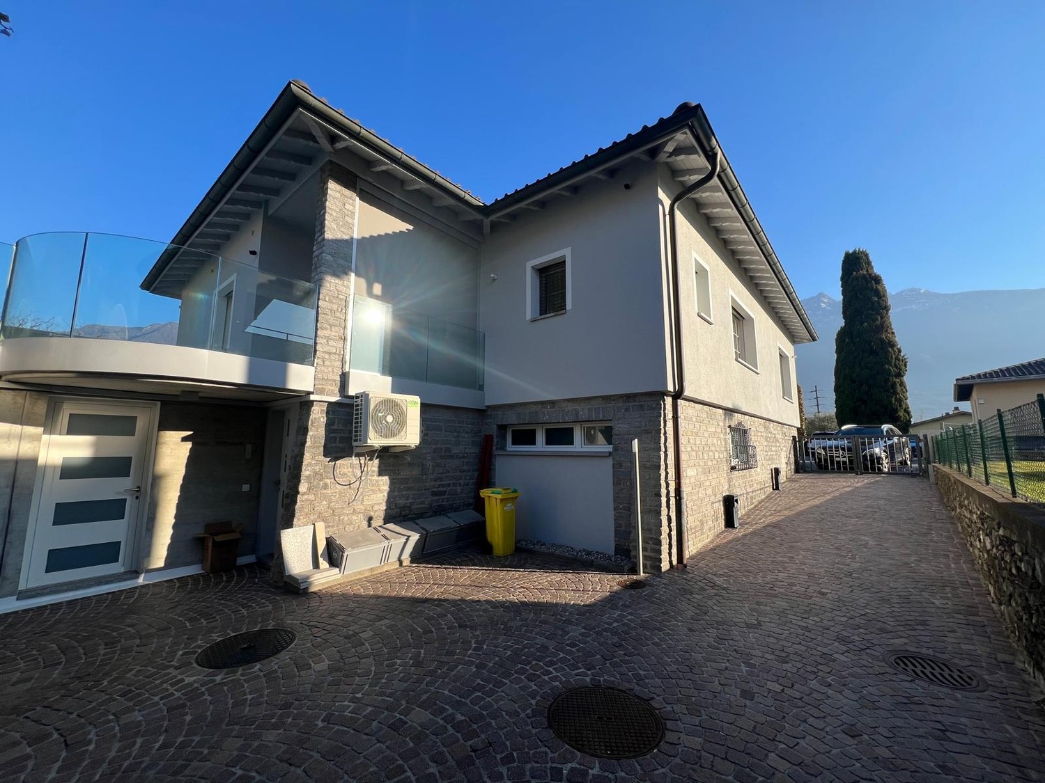 8 ½ pièces maison individuelle