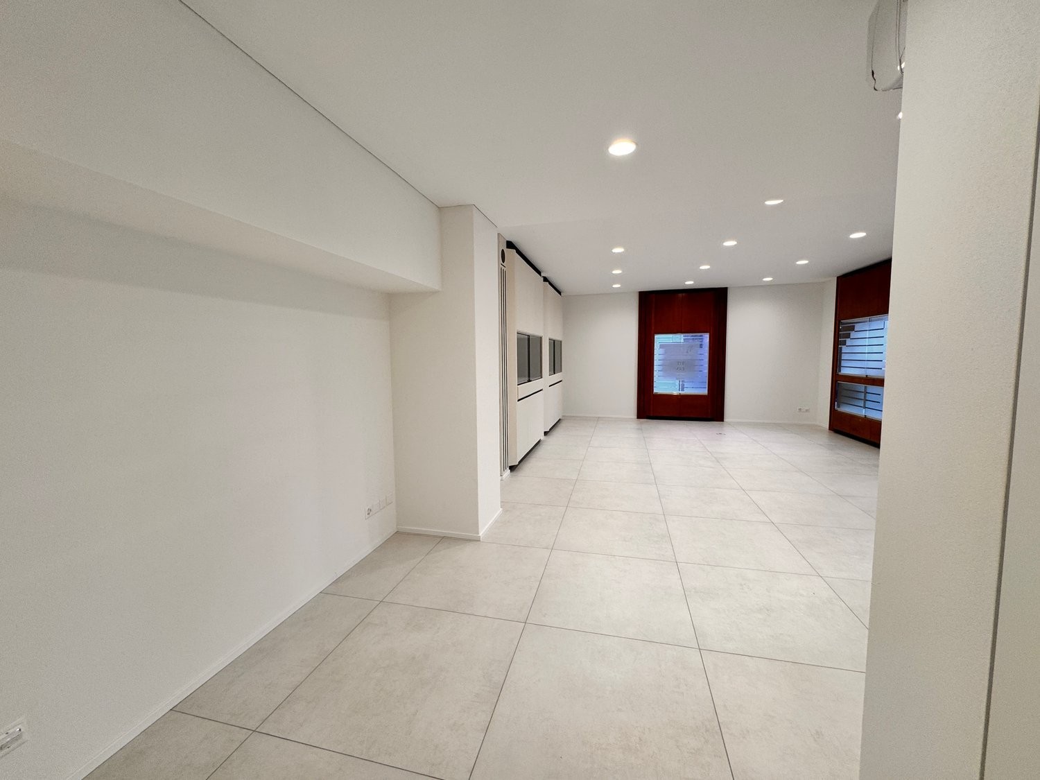 72m² atelier, photo 8 of 10