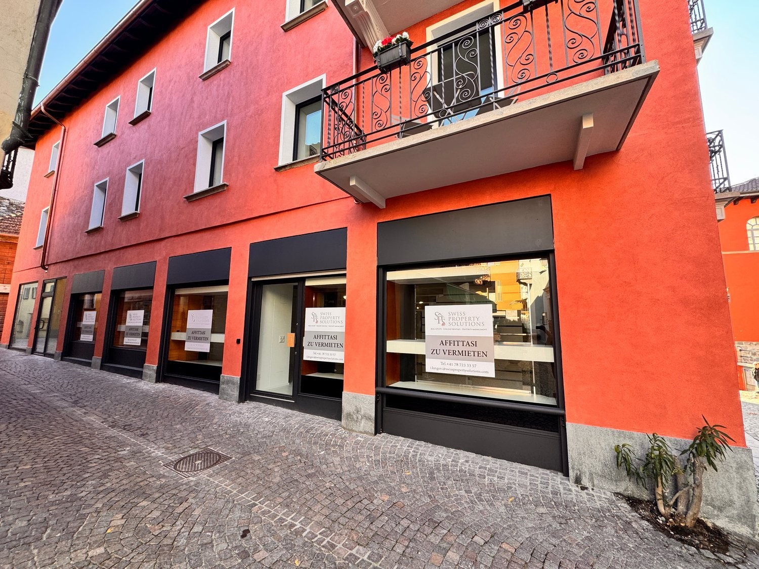72m² atelier, photo 1 of 10
