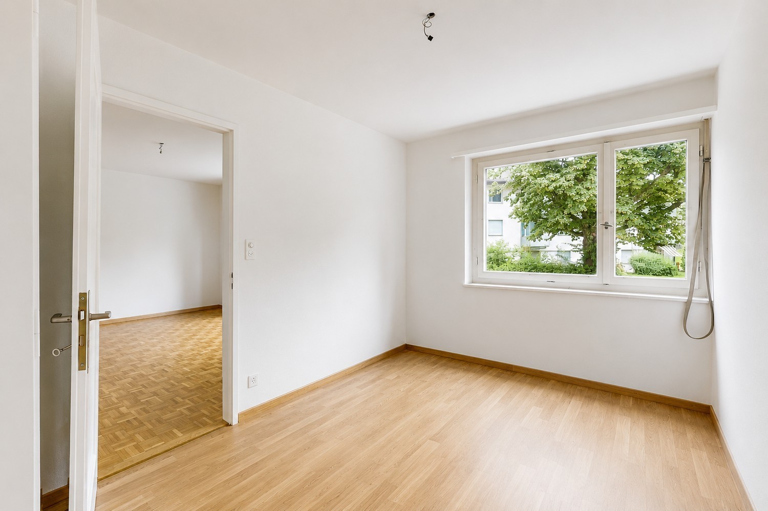 3 rooms apartment, photo 3 of 6