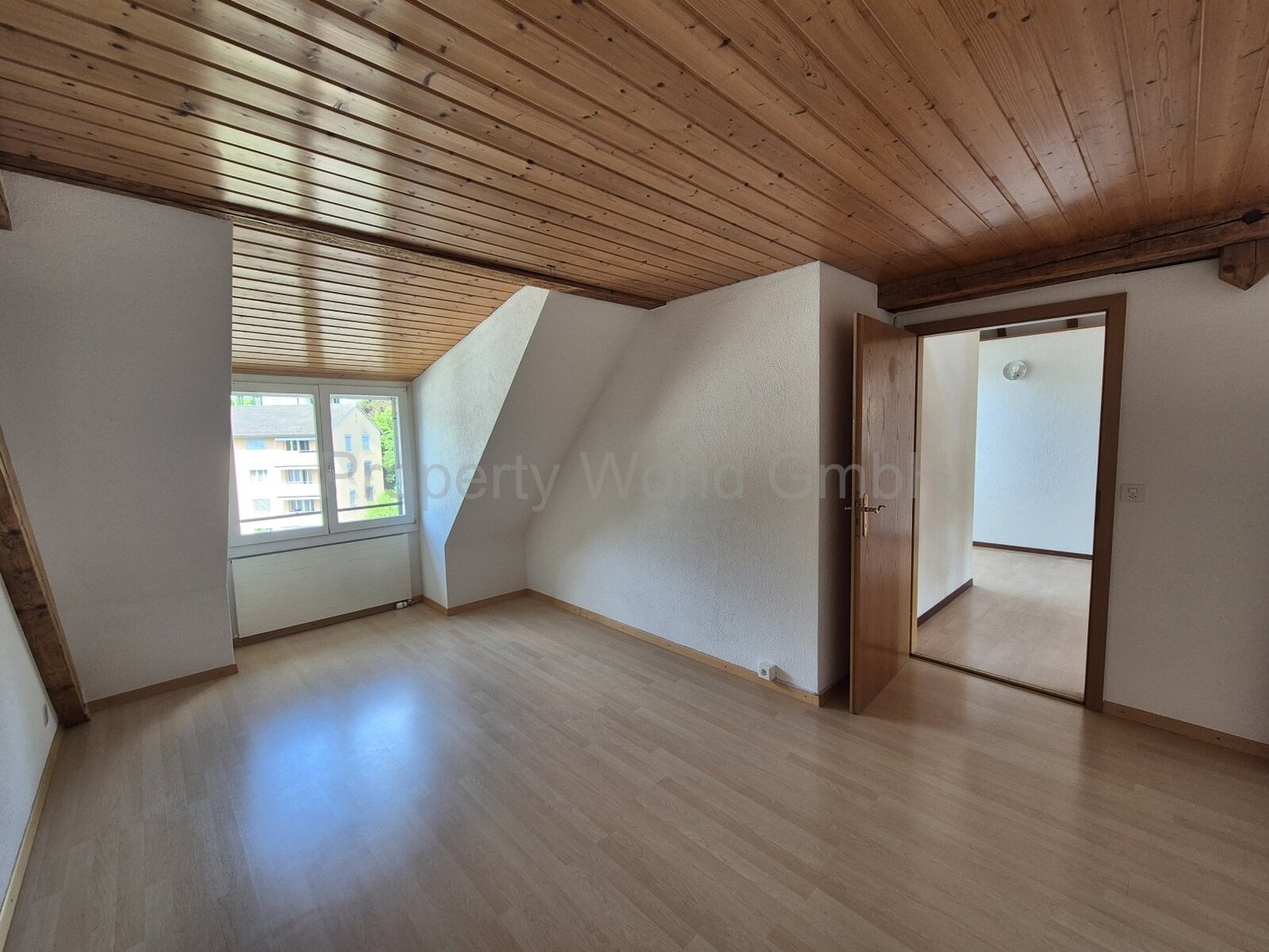 4 ½ rooms roof flat, Foto 8 von 10