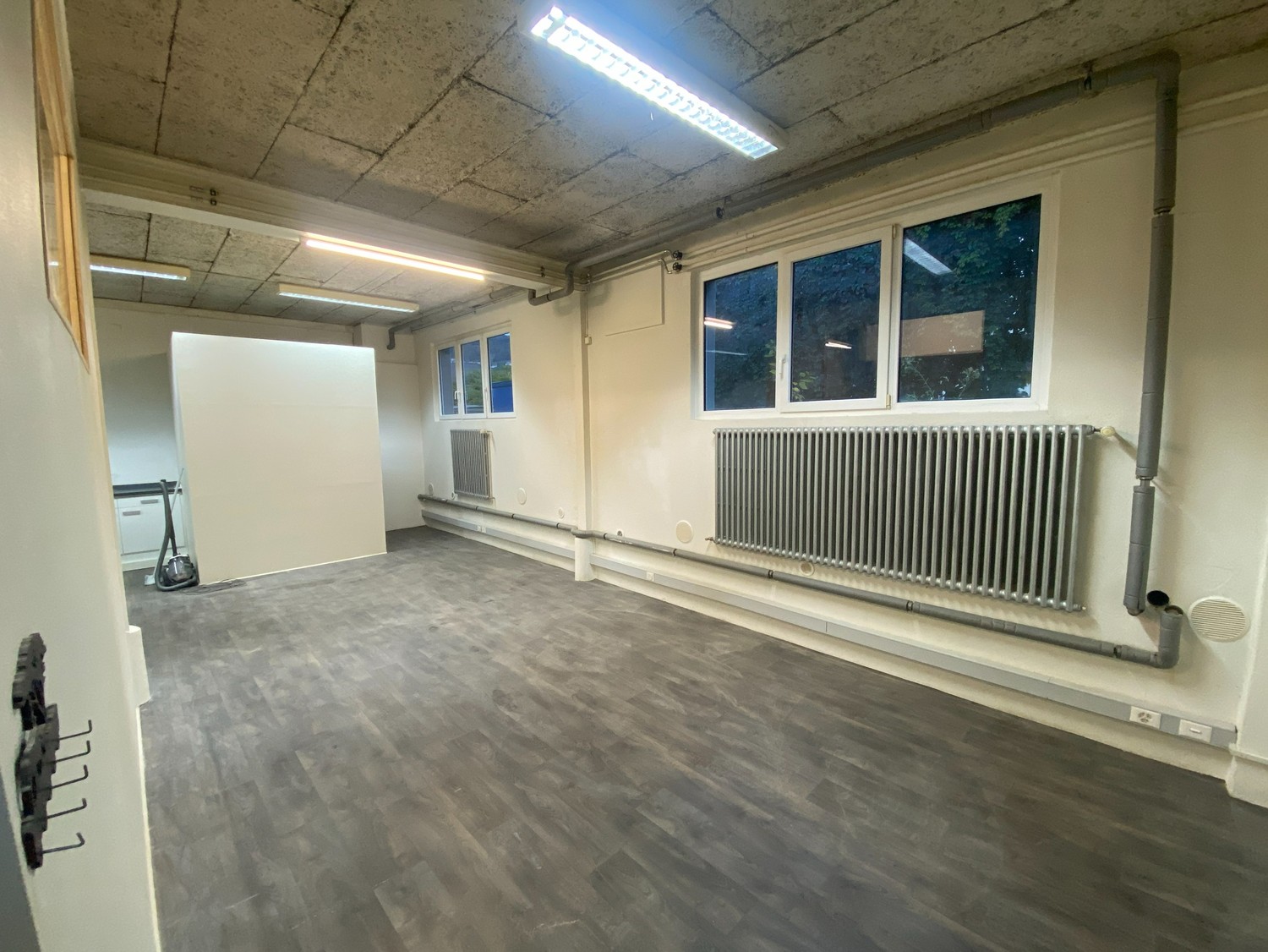75-80m² Büro, Foto 1 von 3