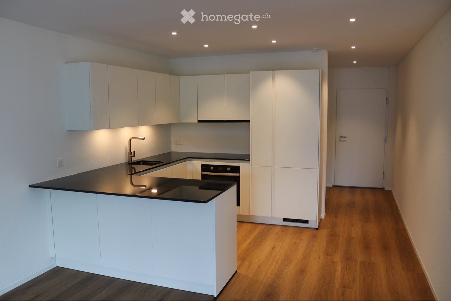 3 rooms apartment, photo 1 of 5