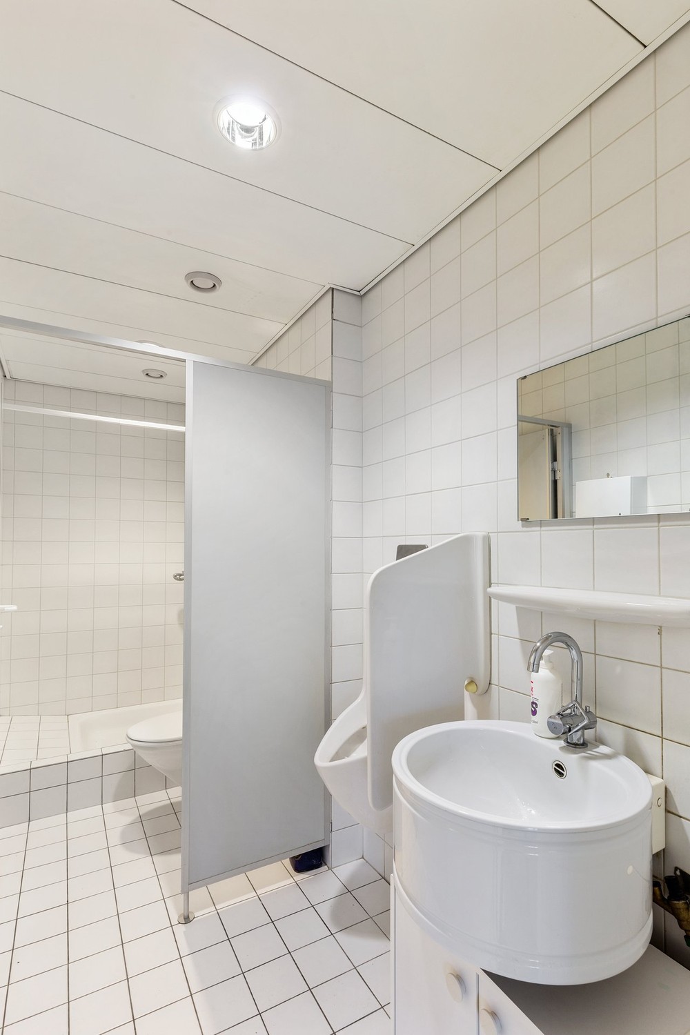 576m² office, photo 8 of 10