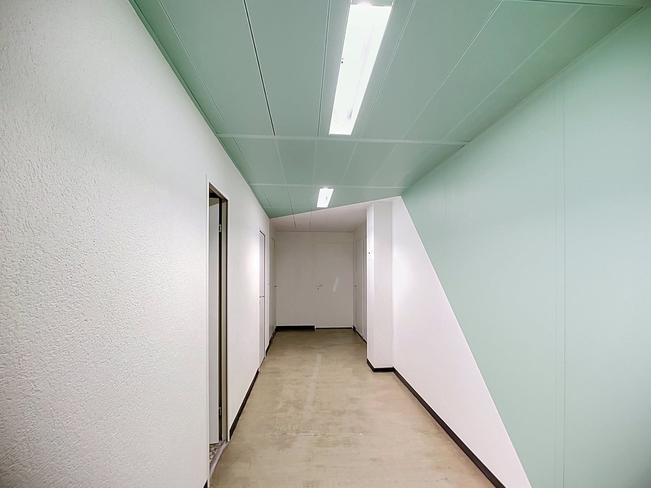 19m² office