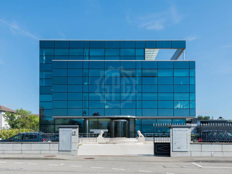 130m² office, photo 2 of 4