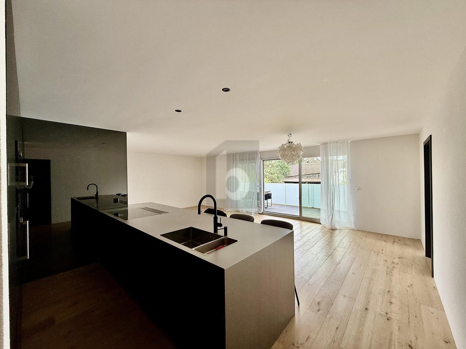 5 ½ rooms apartment, photo 1 of 4