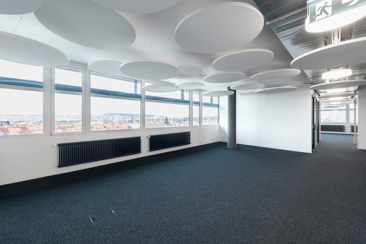 260m² office, photo 3 of 6