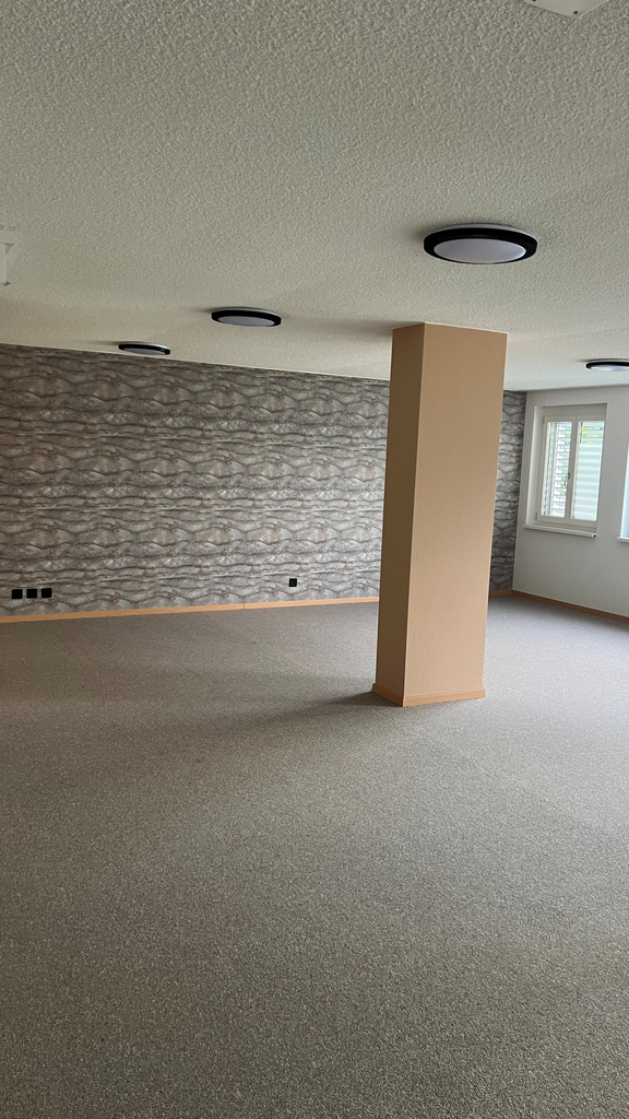 93m² office, photo 2 of 6