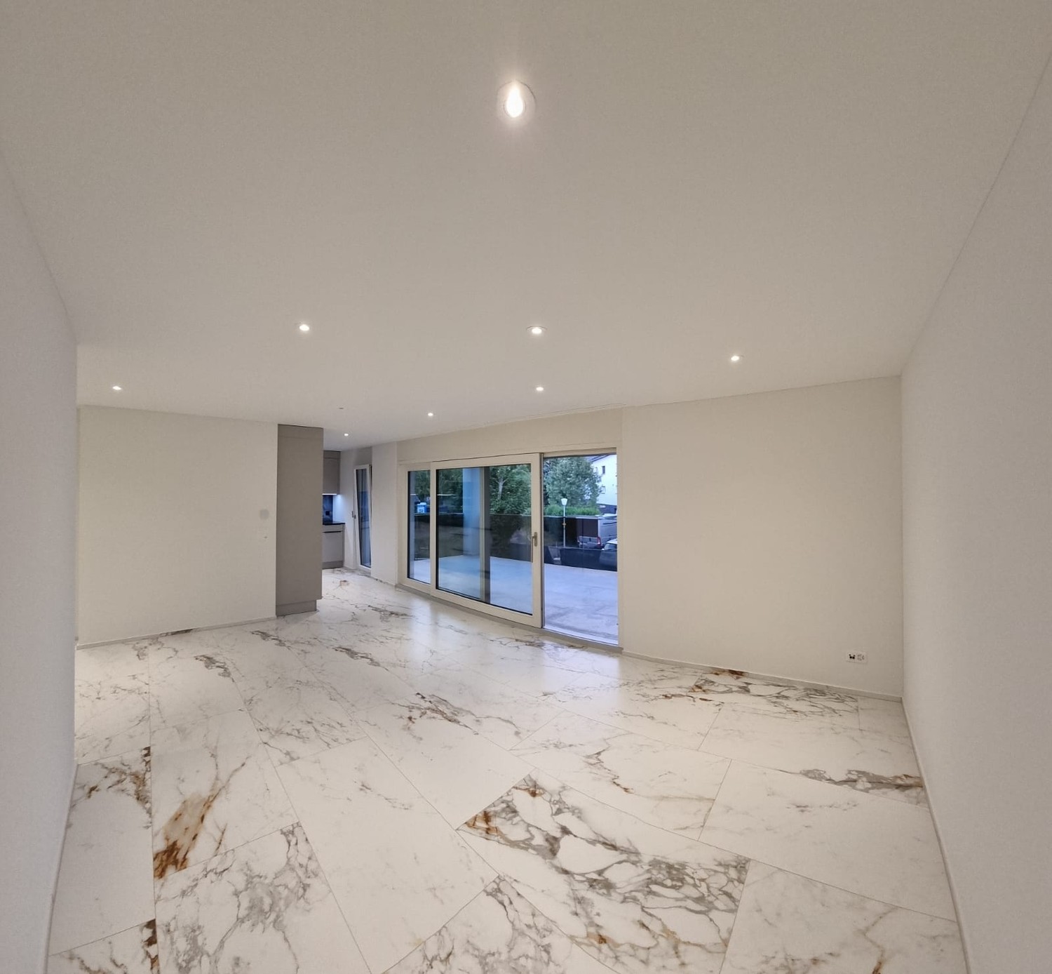 Appartamento di 3 ½ locali, foto 1 di 8