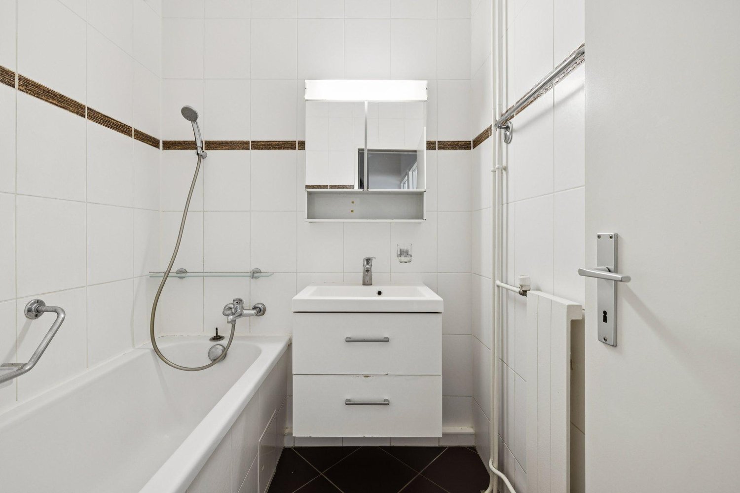 4 rooms apartment, photo 8 of 10