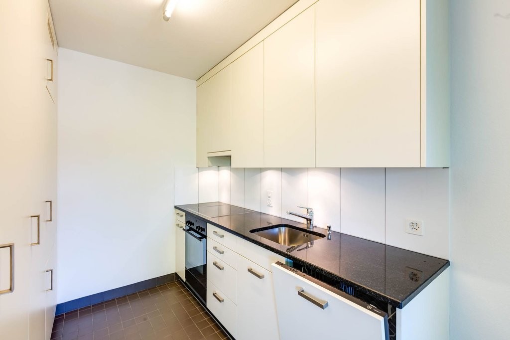 3 rooms apartment, photo 3 of 8