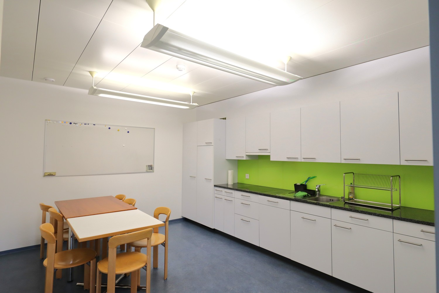 226m² office, photo 3 of 8