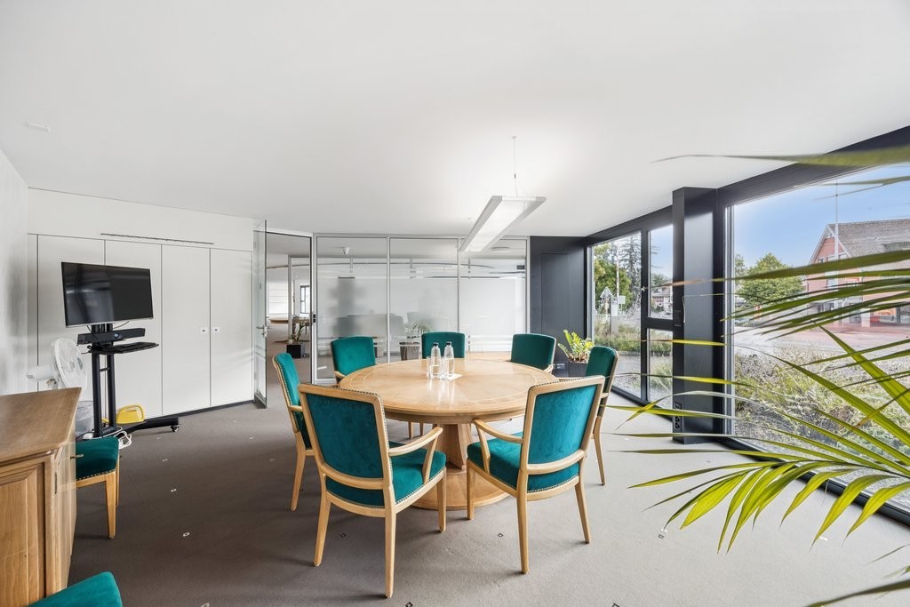 532m² commerciale