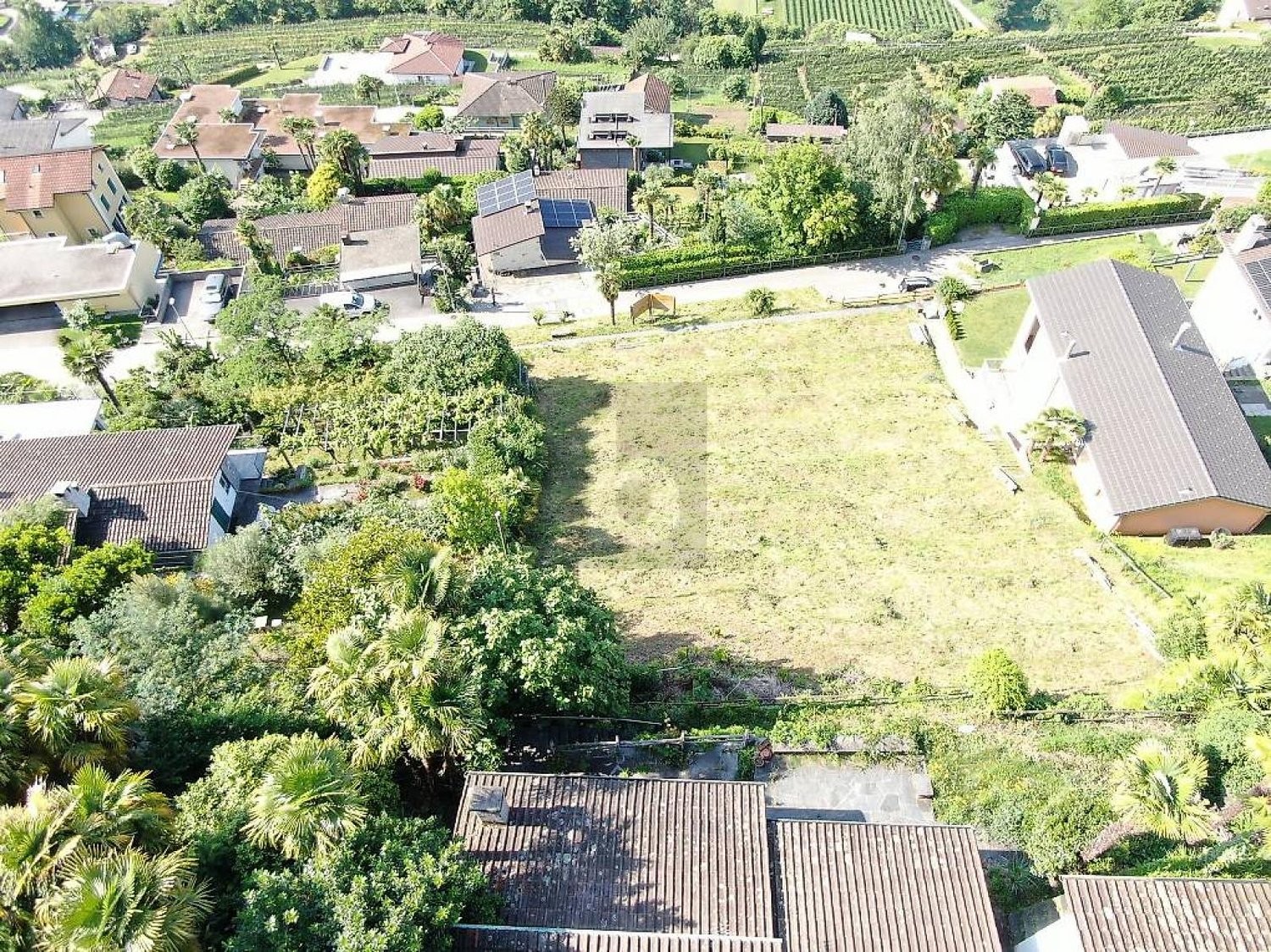 1143m² building land, photo 3 of 4