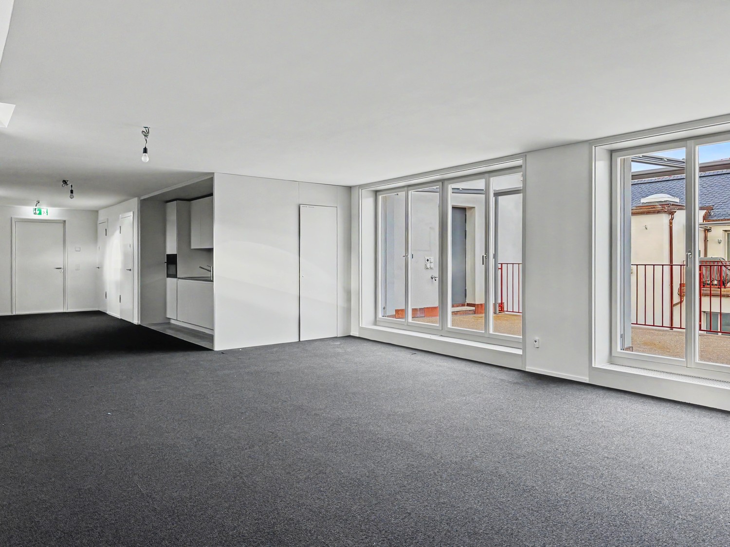 186m² office, photo 2 of 9