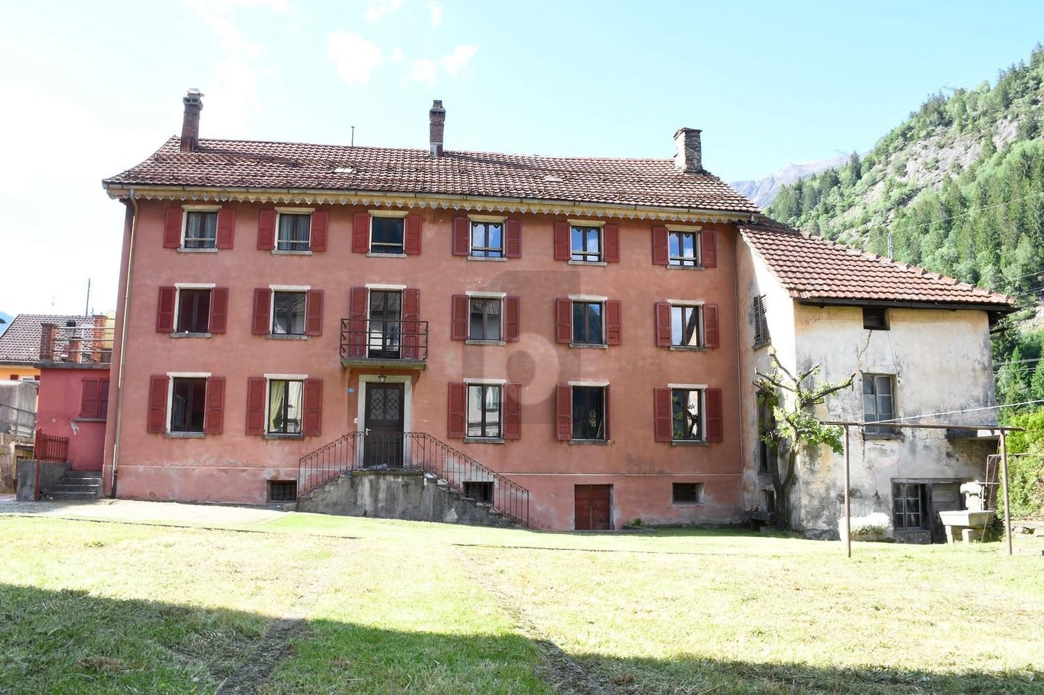 7 ½ rooms single house, photo 2 of 4