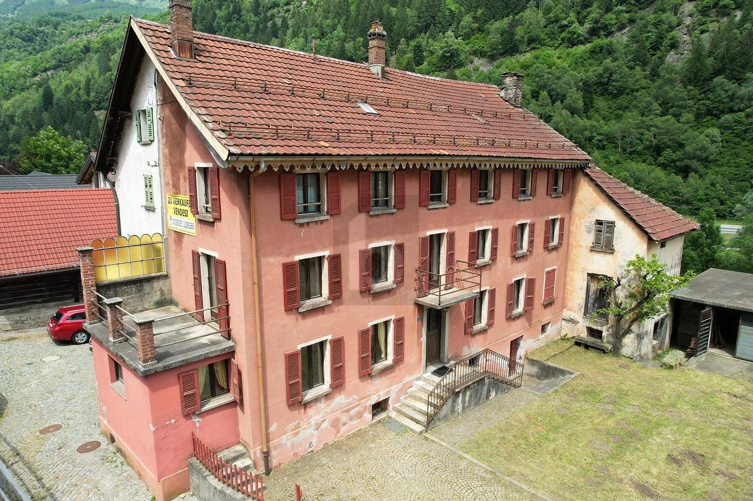 7 ½ rooms single house, photo 3 of 4