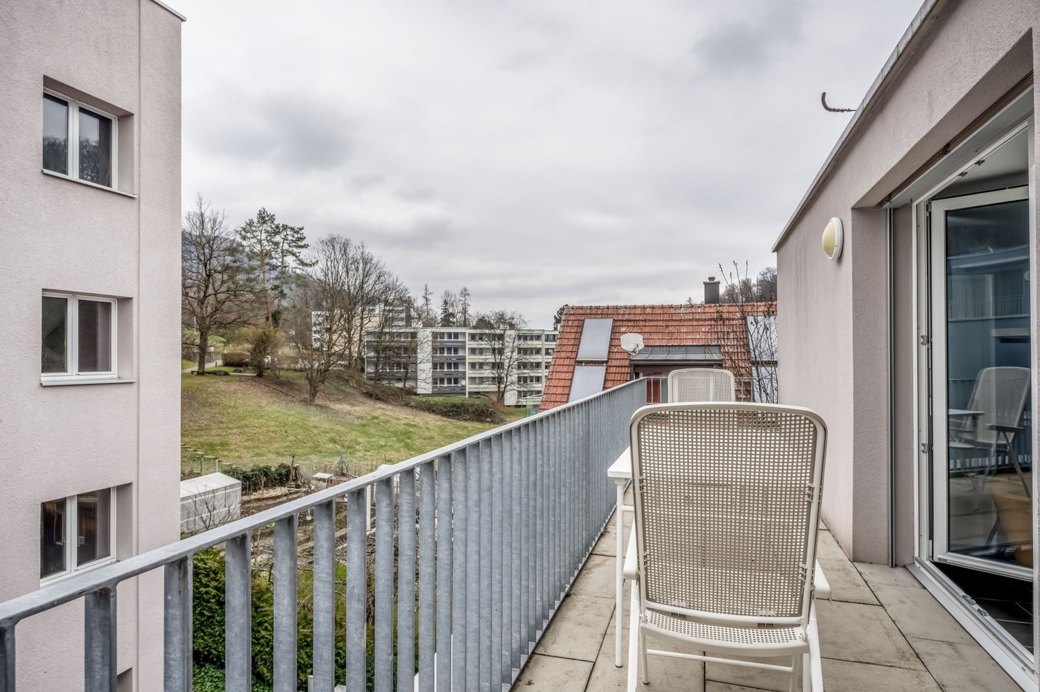 2 ½ pièces appartement meublé