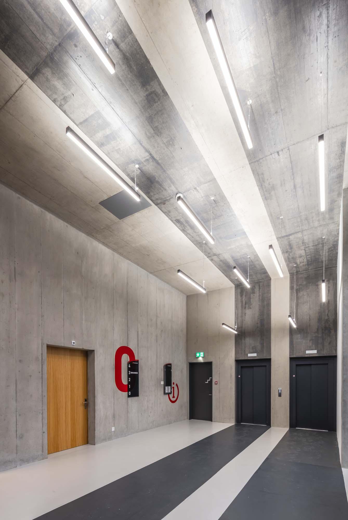 530m² commercial, photo 9 of 10
