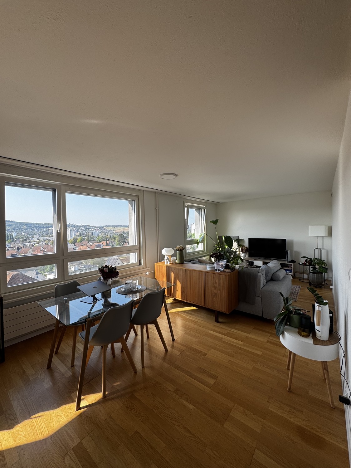 4 rooms apartment, photo 2 of 10
