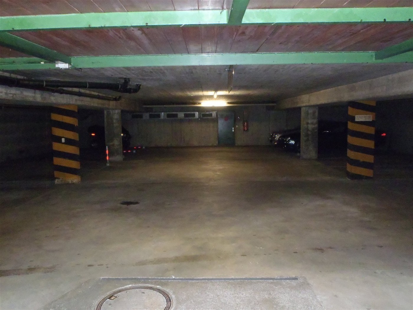 Underground slot, photo 2 of 2