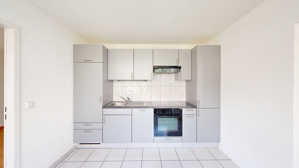 93m² commercial, photo 3 of 10