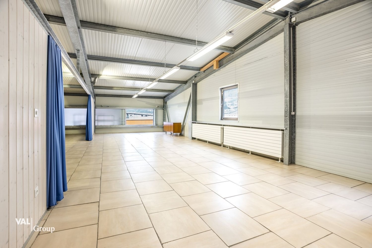 830m² industrial object, photo 8 of 10