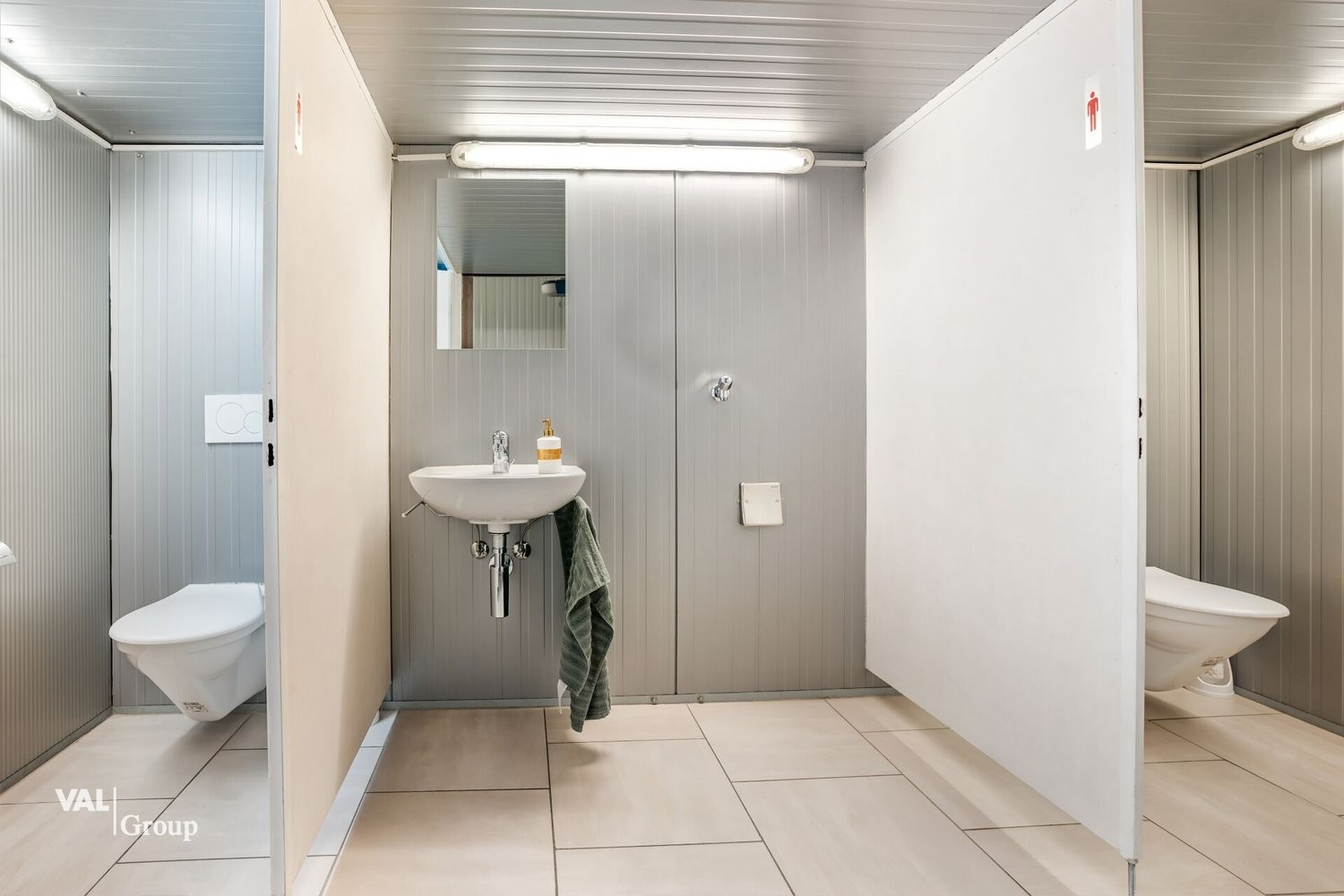 830m² industrial object, photo 9 of 10