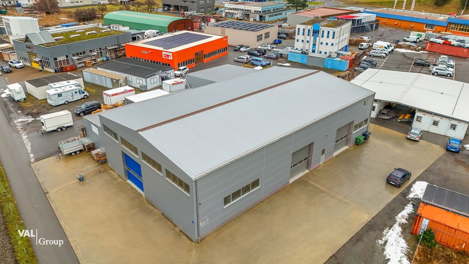 830m² industrial object, photo 4 of 10