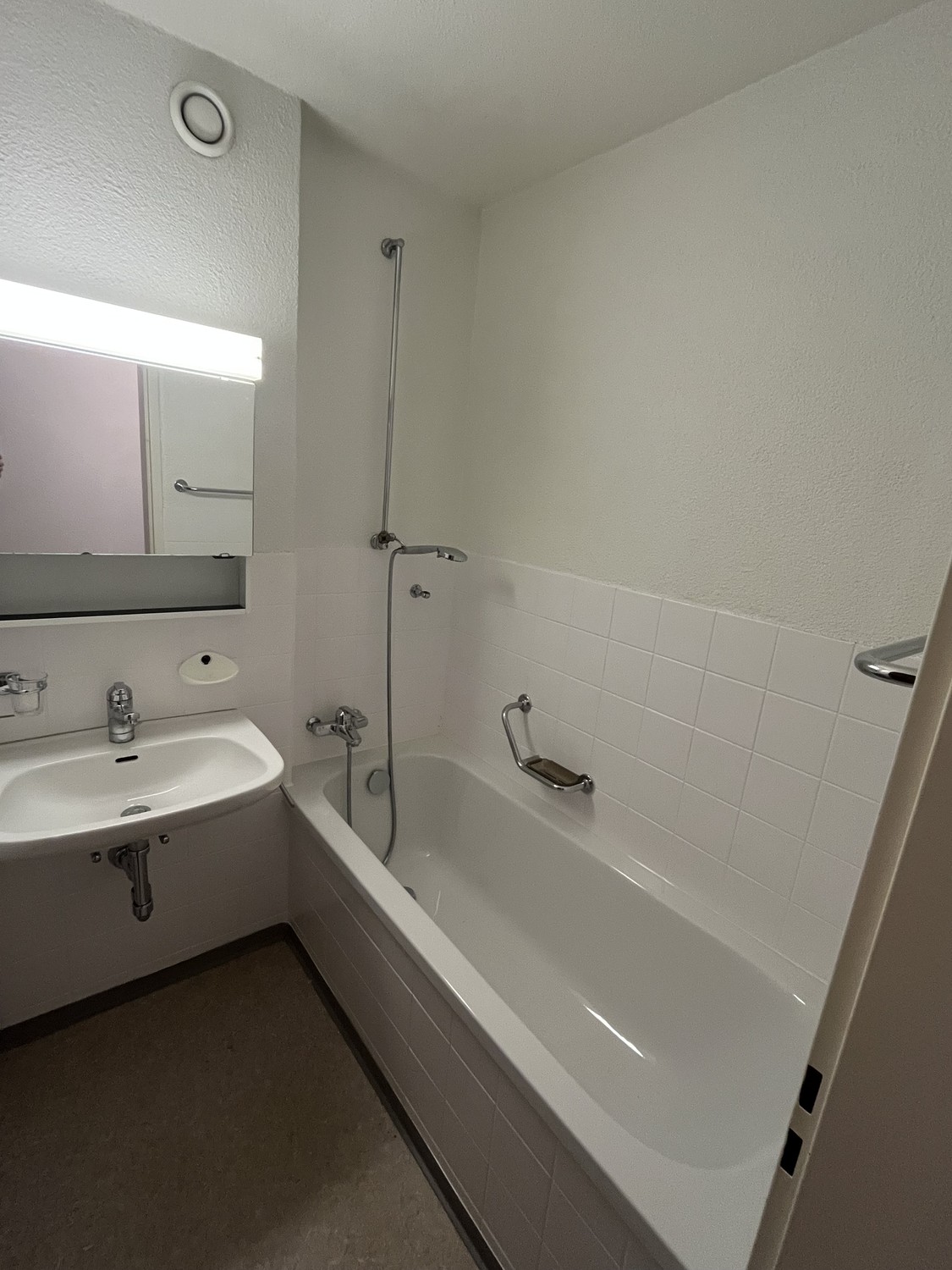 3 rooms apartment, photo 6 of 7