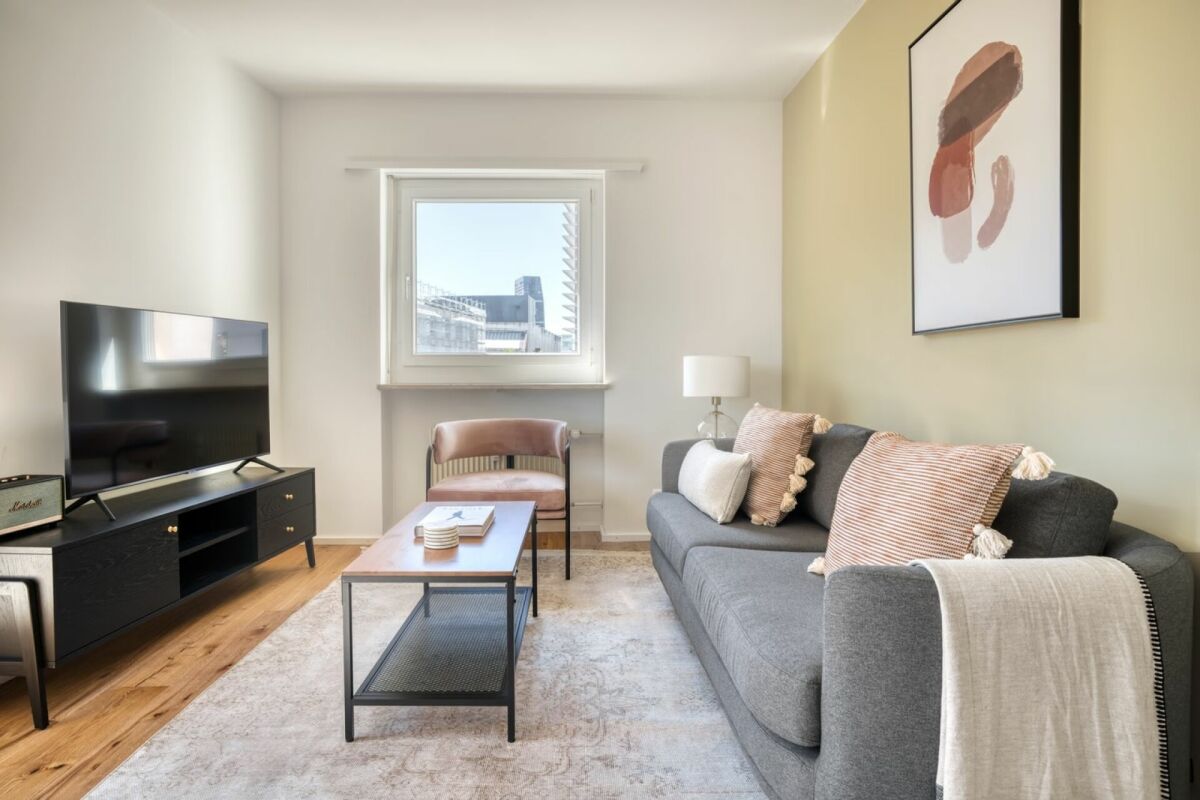 3 rooms apartment, photo 1 of 6