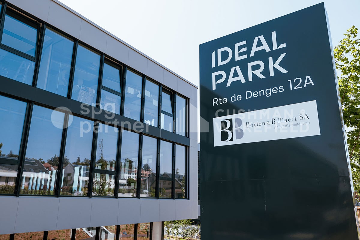 119m² commerciale