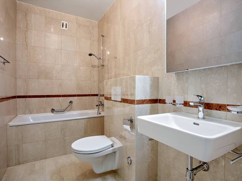 6 ½ rooms apartment (9)
