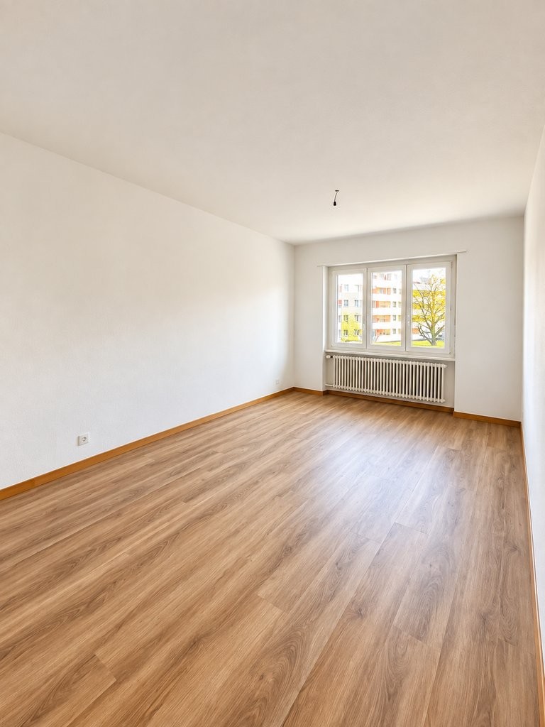 4 rooms apartment, photo 2 of 7