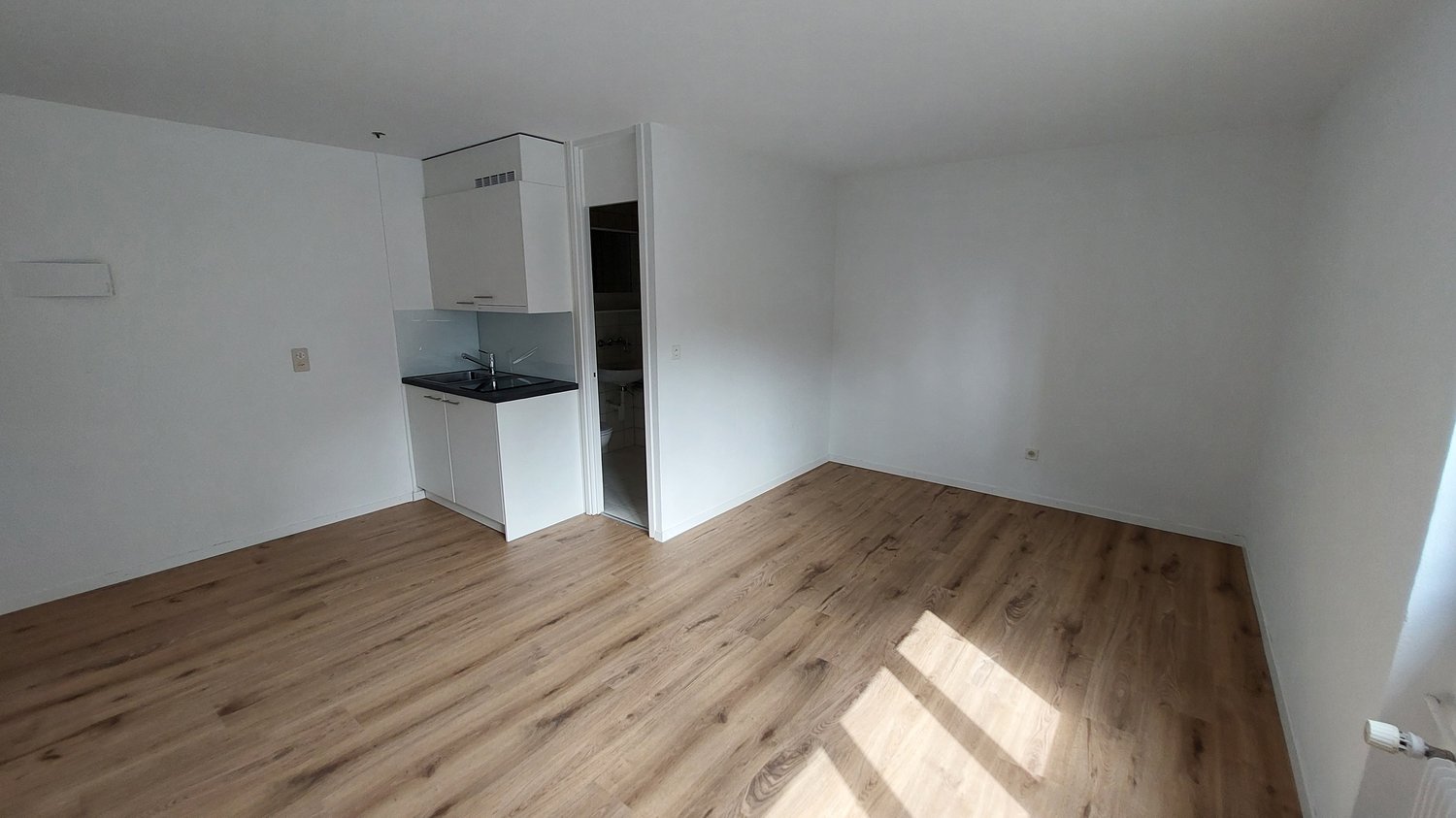 2 room studio