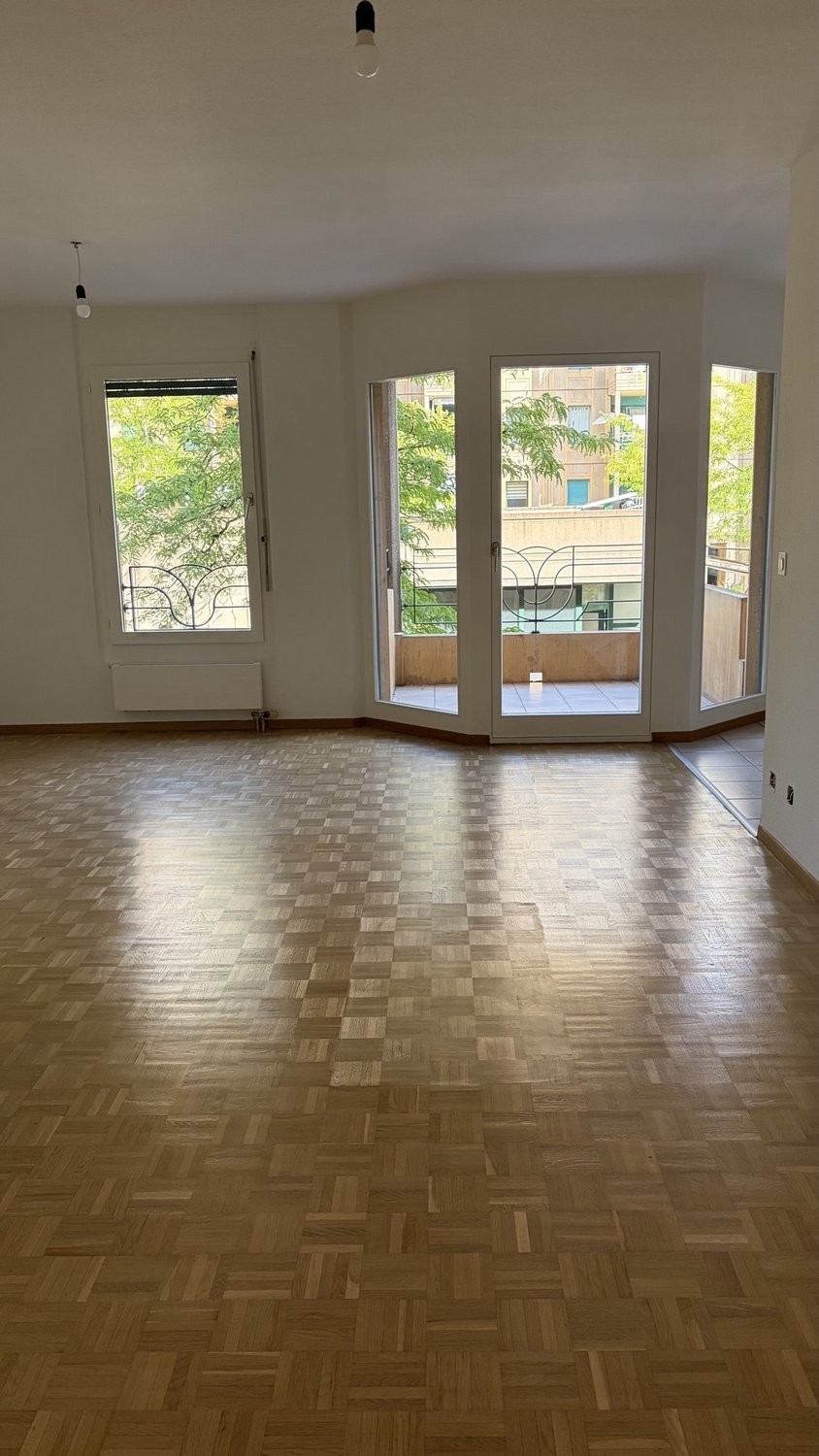 5 rooms apartment, photo 1 of 10