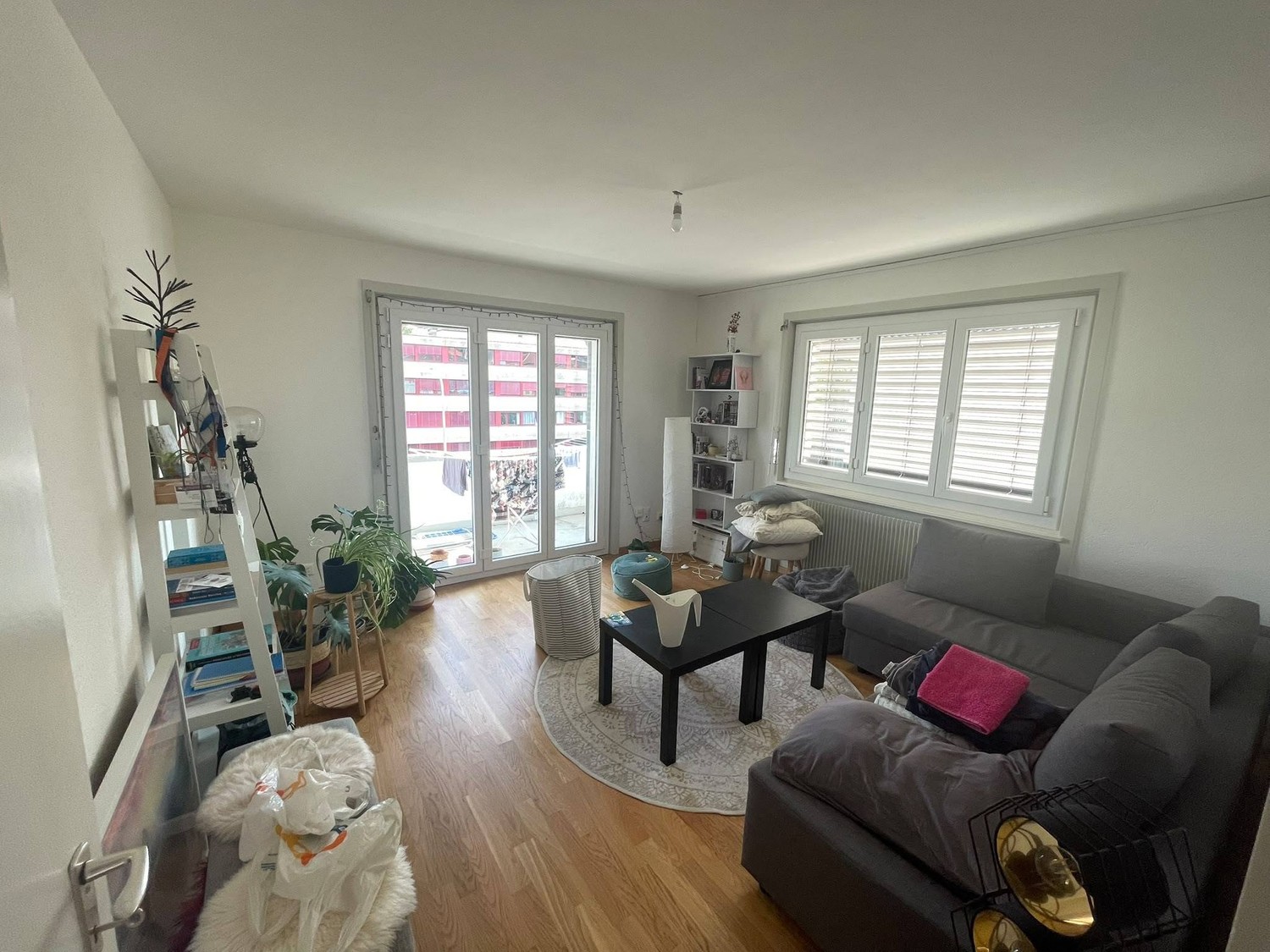 4 rooms apartment, photo 1 of 6