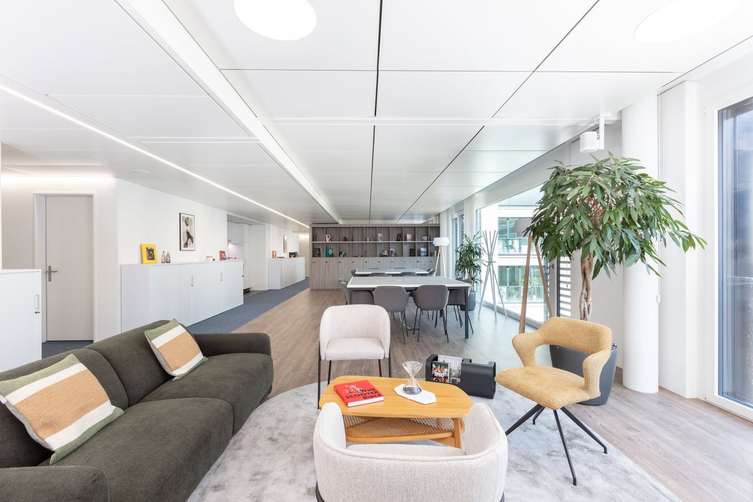 30m² office