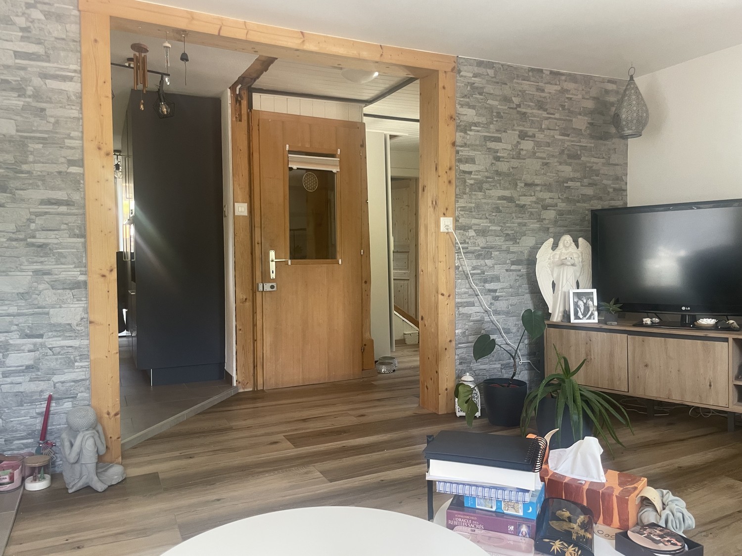Renovierte 7,5-Zimmer-Wohnung