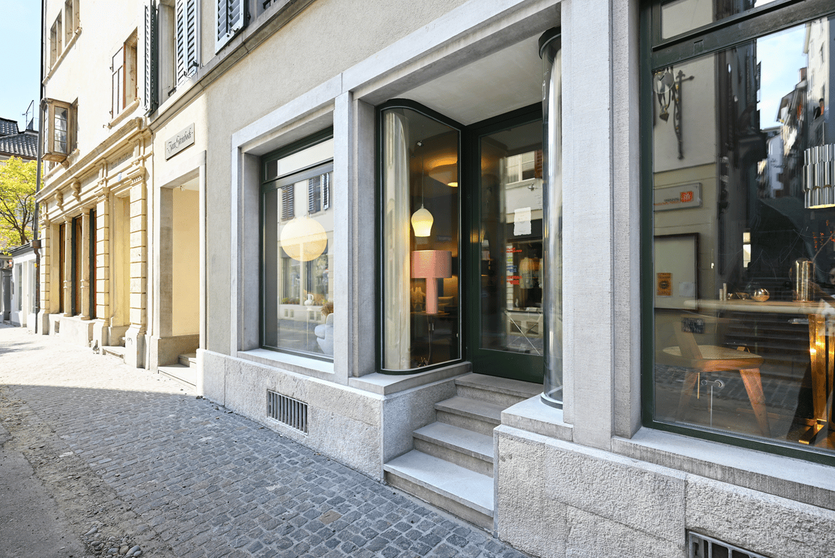 131m² shop, photo 8 of 9