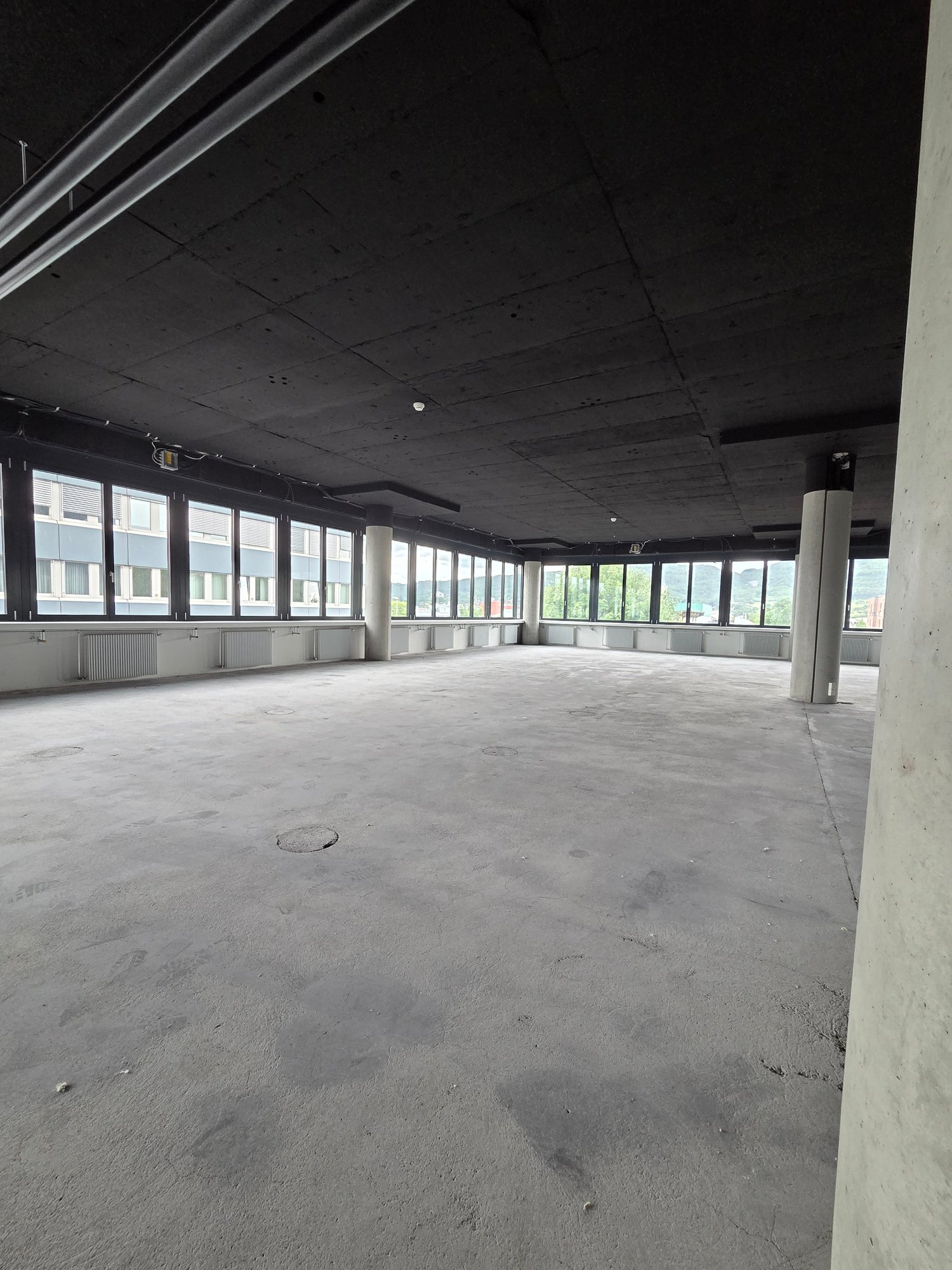 500m² commercial