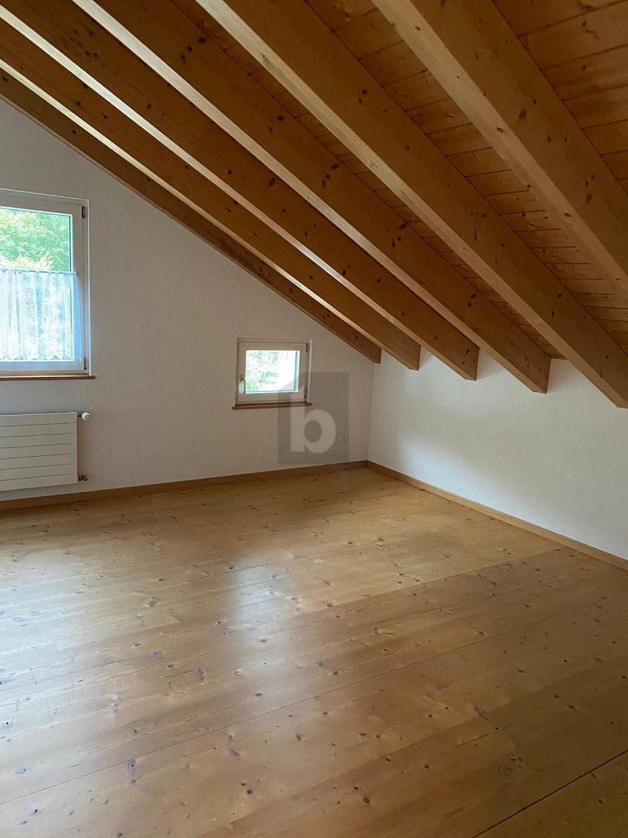 6 rooms duplex house, photo 1 of 4
