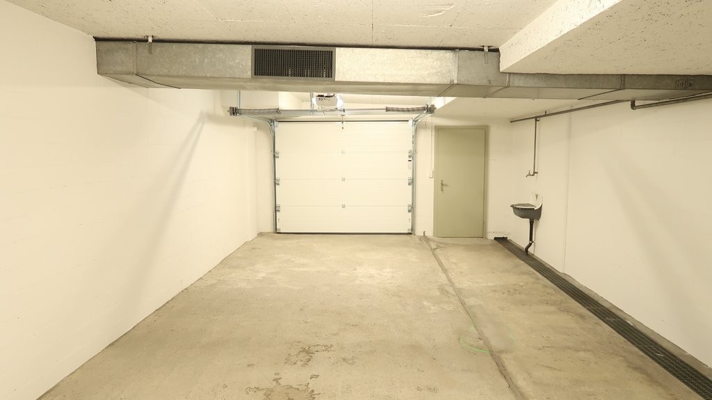 Underground slot, photo 3 of 4