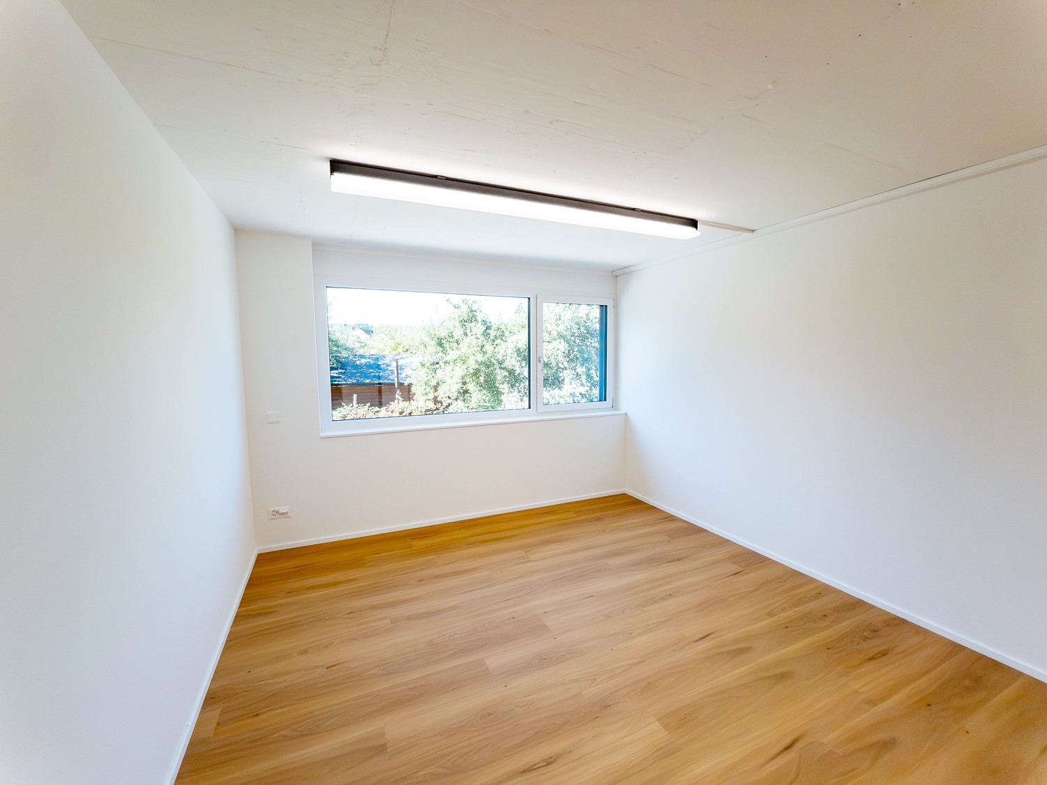 17m² office