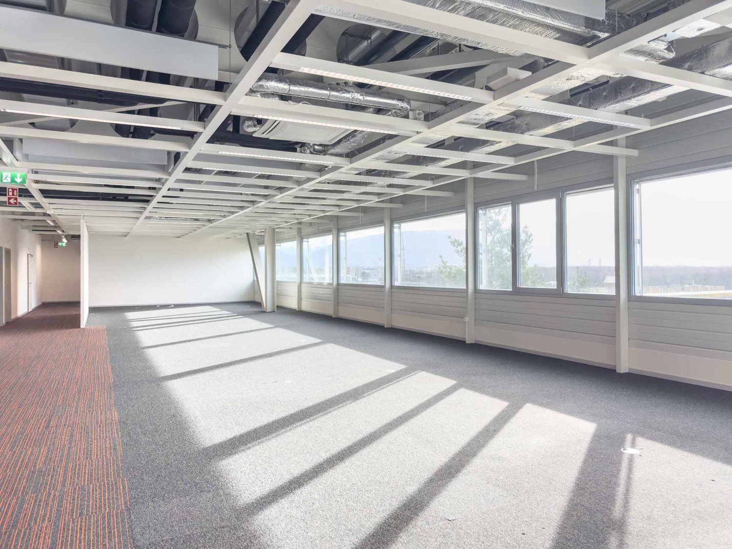 1309m² office, photo 4 of 10