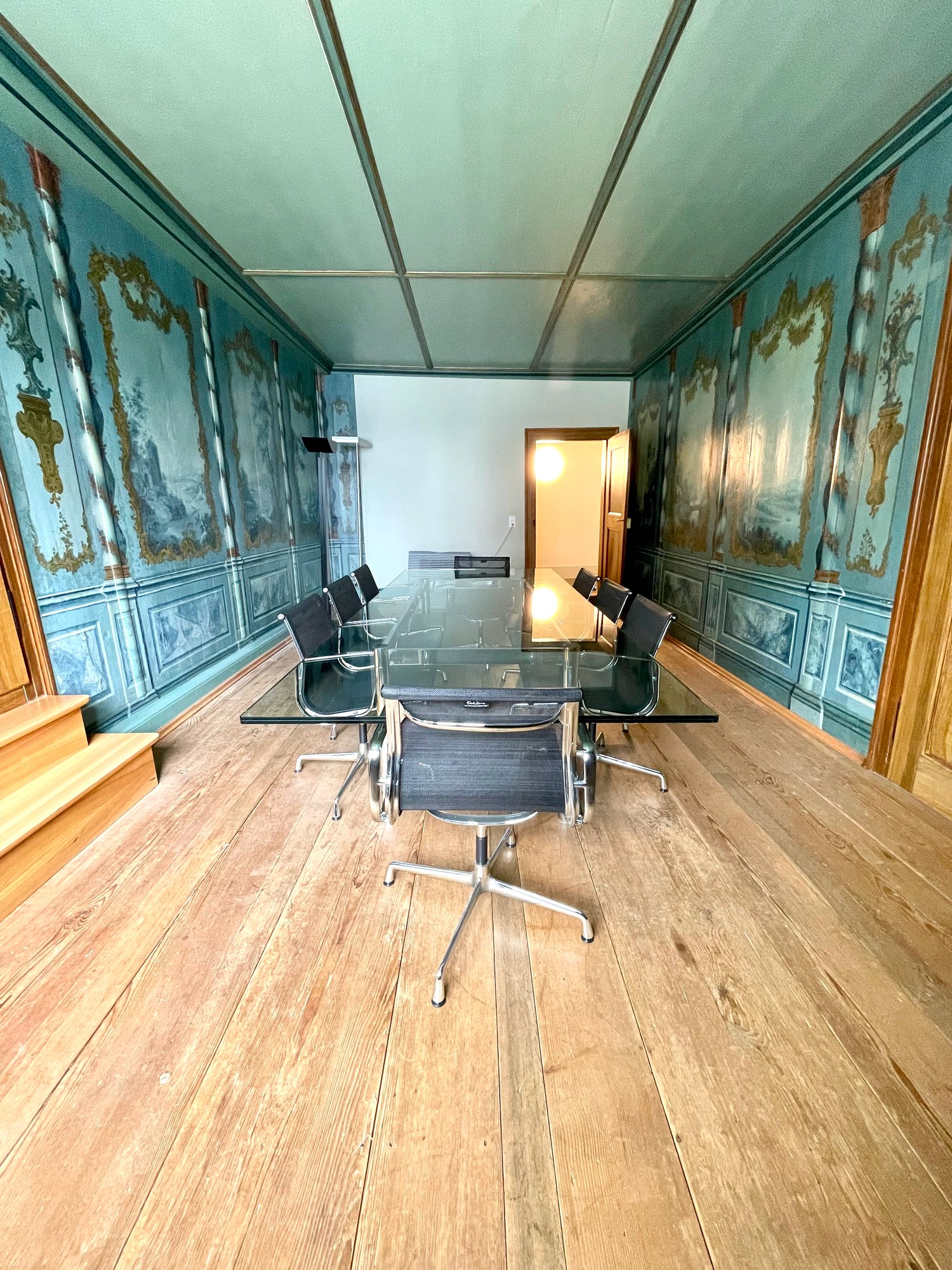 140m² office, photo 5 of 6